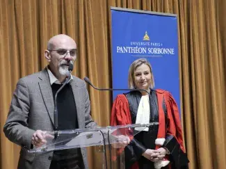 Monsieur Durelle-Marc et Madame Ranouil félicitent les nouveaux diplômés